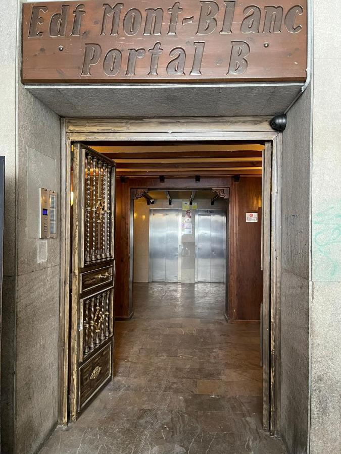 Precioso Apartamento En La Plaza Sierra Nevada Ngoại thất bức ảnh