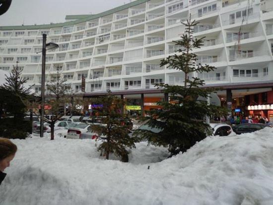 Precioso Apartamento En La Plaza Sierra Nevada Ngoại thất bức ảnh